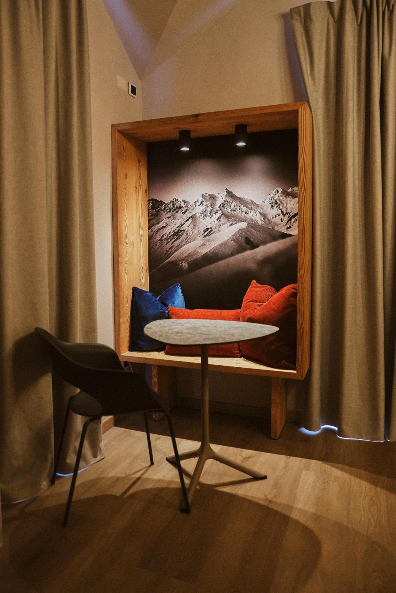 Albergo Meuble Vecchio Scarpone Baceno Exteriér fotografie