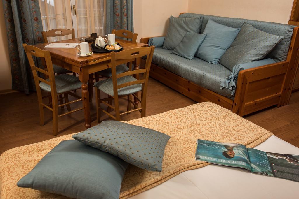 Albergo Meuble Vecchio Scarpone Baceno Exteriér fotografie