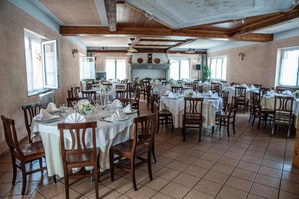 Albergo Meuble Vecchio Scarpone Baceno Exteriér fotografie
